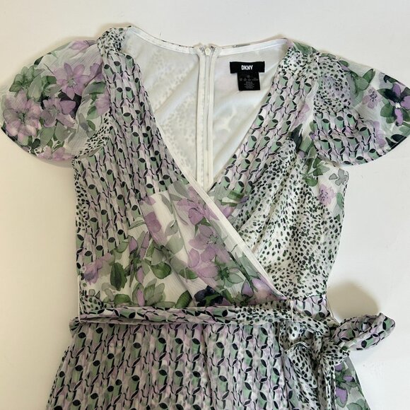 DKNY Womens size 6p Floral Printed Short Sleeves Faux Lined High low Wrap Dress - Picture 11 of 16